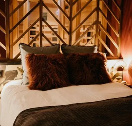 Chambre D'hote Doux Moment Spa Privatif Bed & Breakfast 4*